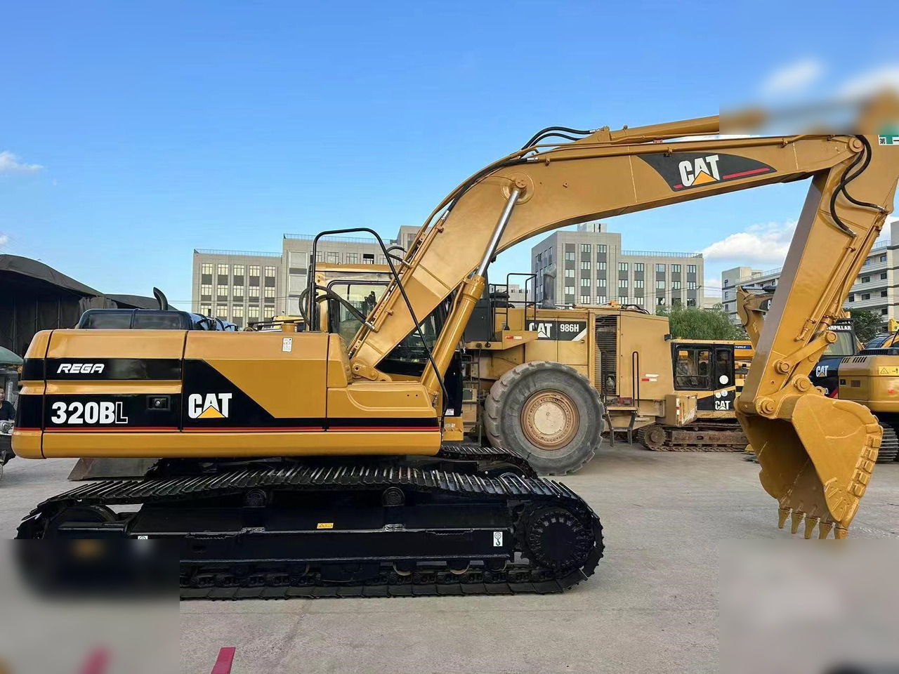 CATERPILLAR 320BL - Paletli ekskavatör: fotoğraf 5 CATERPILLAR 320BL - Paletli ekskavatör: fotoğraf 5