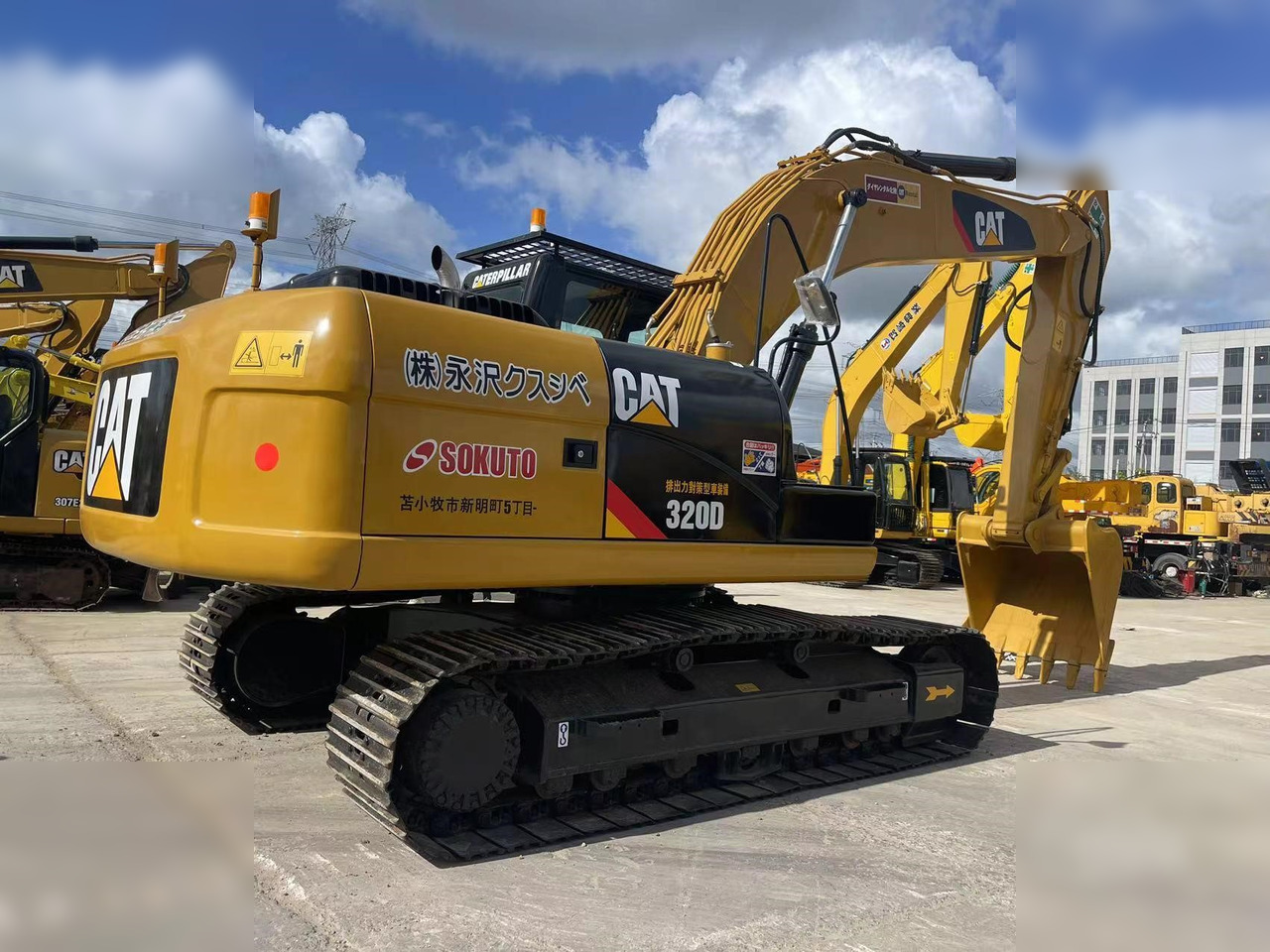 CATERPILLAR 320D - Paletli ekskavatör: fotoğraf 2 CATERPILLAR 320D - Paletli ekskavatör: fotoğraf 2