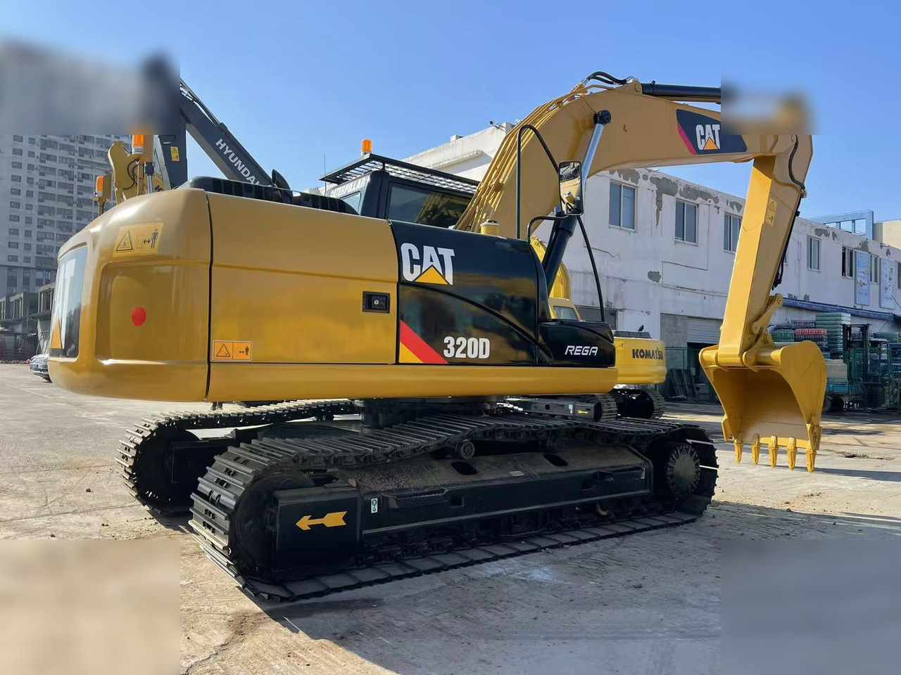 CATERPILLAR 320D - Paletli ekskavatör: fotoğraf 3 CATERPILLAR 320D - Paletli ekskavatör: fotoğraf 3