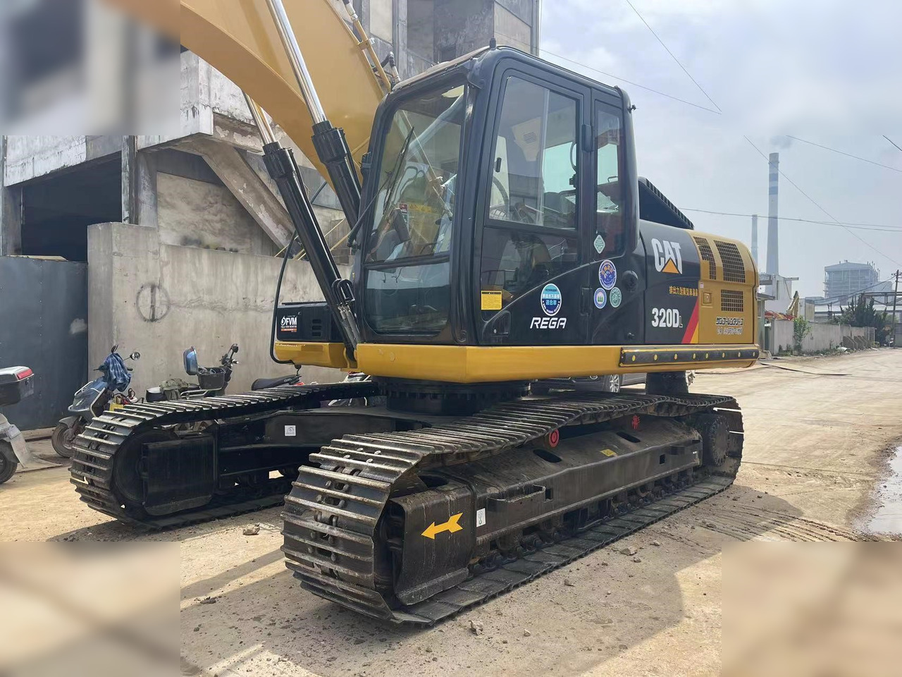 CATERPILLAR 320DL - Paletli ekskavatör: fotoğraf 3 CATERPILLAR 320DL - Paletli ekskavatör: fotoğraf 3