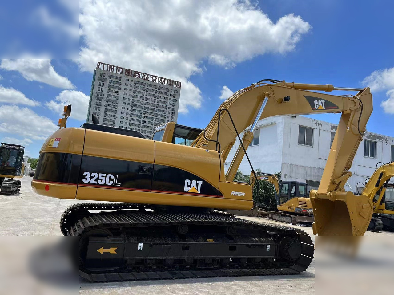 CATERPILLAR 325CL - Paletli ekskavatör: fotoğraf 2 CATERPILLAR 325CL - Paletli ekskavatör: fotoğraf 2