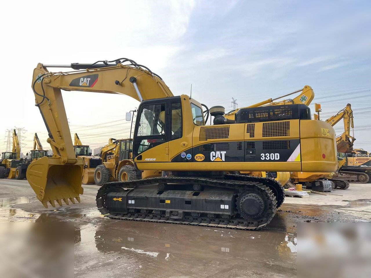 CATERPILLAR 330D - Paletli ekskavatör: fotoğraf 1 CATERPILLAR 330D - Paletli ekskavatör: fotoğraf 1