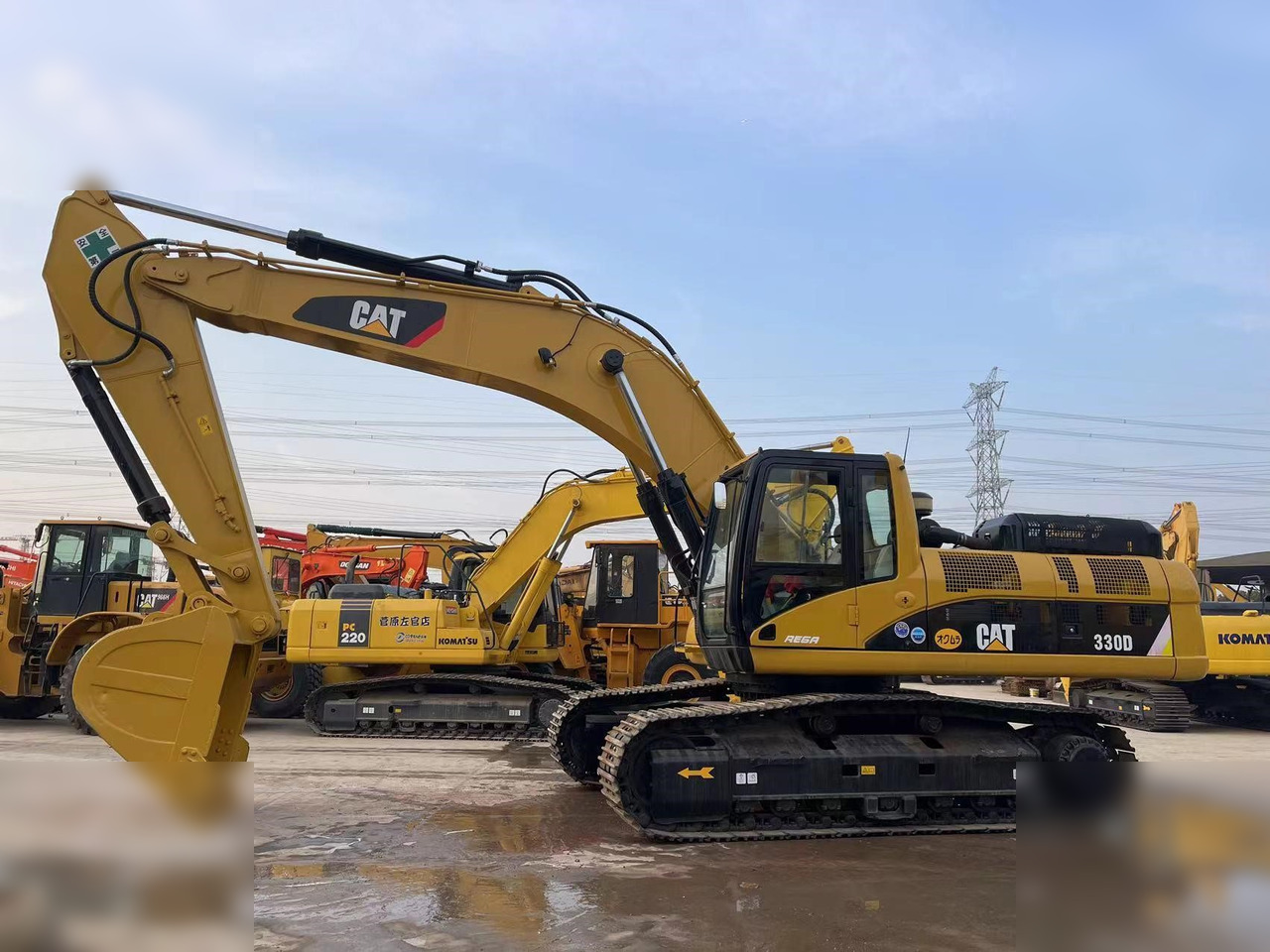 CATERPILLAR 330D - Paletli ekskavatör: fotoğraf 2 CATERPILLAR 330D - Paletli ekskavatör: fotoğraf 2