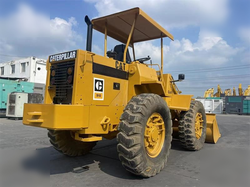 CATERPILLAR 910 - Tekerlekli yükleyici: fotoğraf 5 CATERPILLAR 910 - Tekerlekli yükleyici: fotoğraf 5