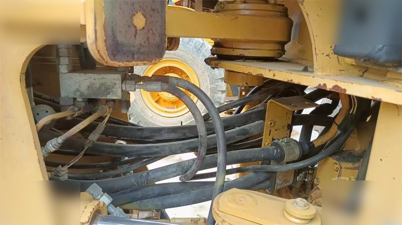 CATERPILLAR 938G - Tekerlekli yükleyici: fotoğraf 5 CATERPILLAR 938G - Tekerlekli yükleyici: fotoğraf 5
