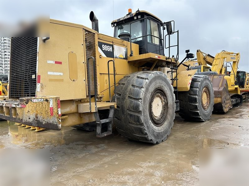 CATERPILLAR 986H - Tekerlekli yükleyici: fotoğraf 1 CATERPILLAR 986H - Tekerlekli yükleyici: fotoğraf 1