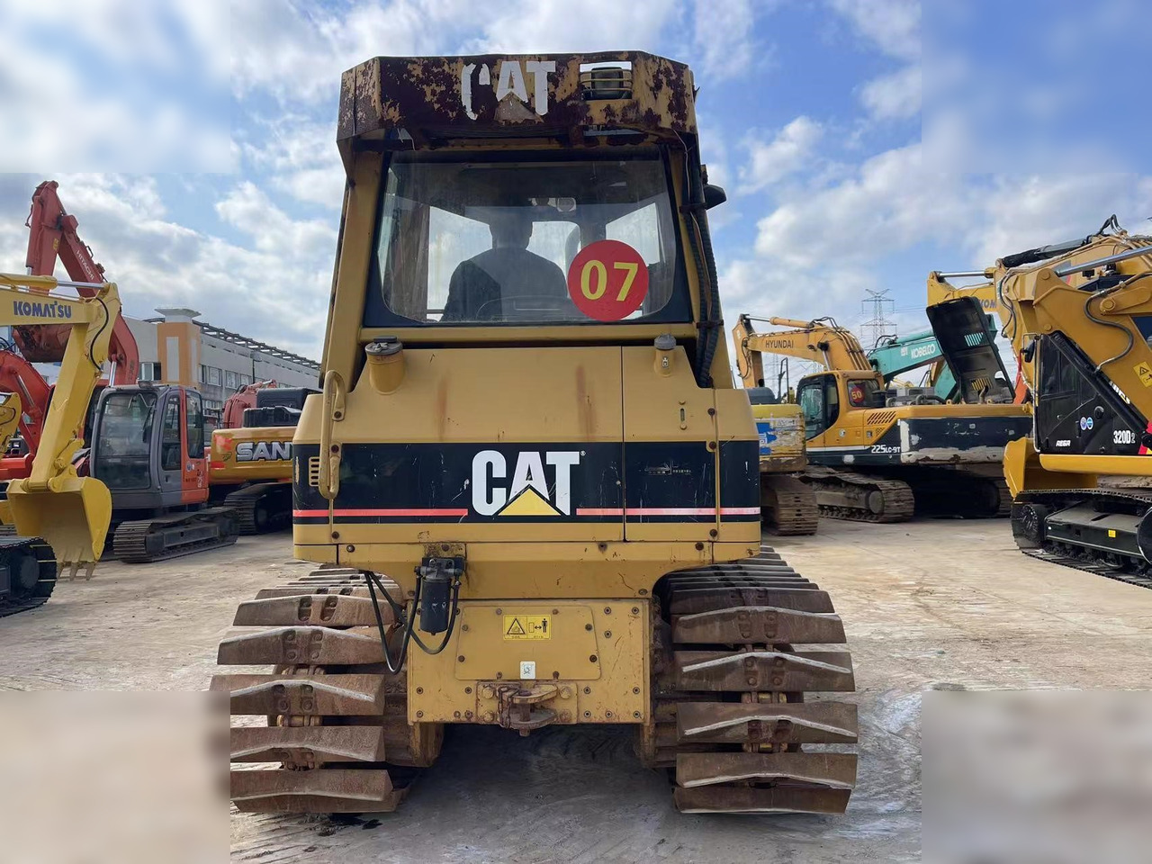 CATERPILLAR D3G - Buldozer: fotoğraf 4 CATERPILLAR D3G - Buldozer: fotoğraf 4
