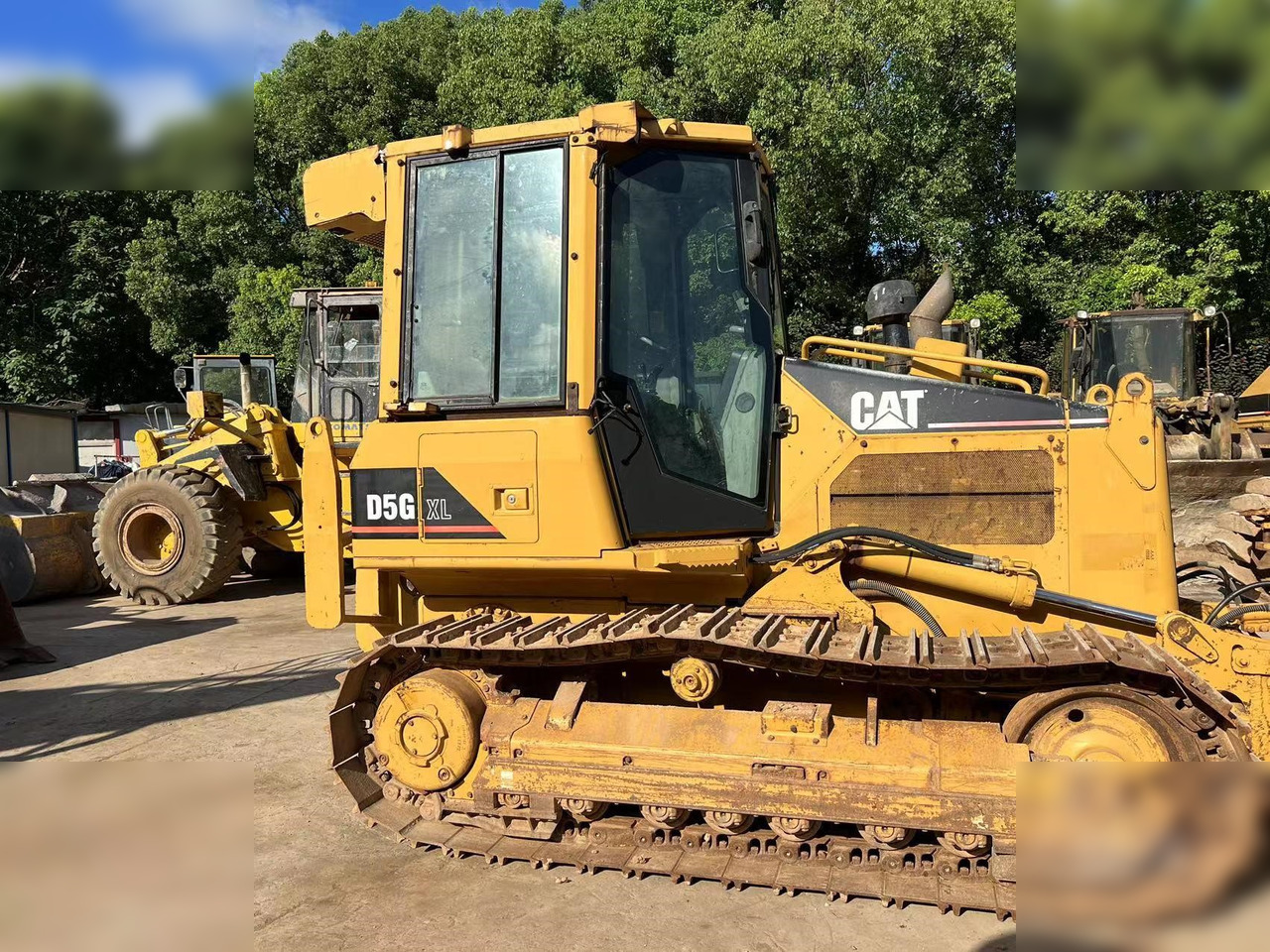 CATERPILLAR D5G XL - Buldozer: fotoğraf 1 CATERPILLAR D5G XL - Buldozer: fotoğraf 1