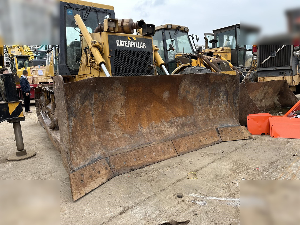 CATERPILLAR D6G2 XL - Buldozer: fotoğraf 3 CATERPILLAR D6G2 XL - Buldozer: fotoğraf 3