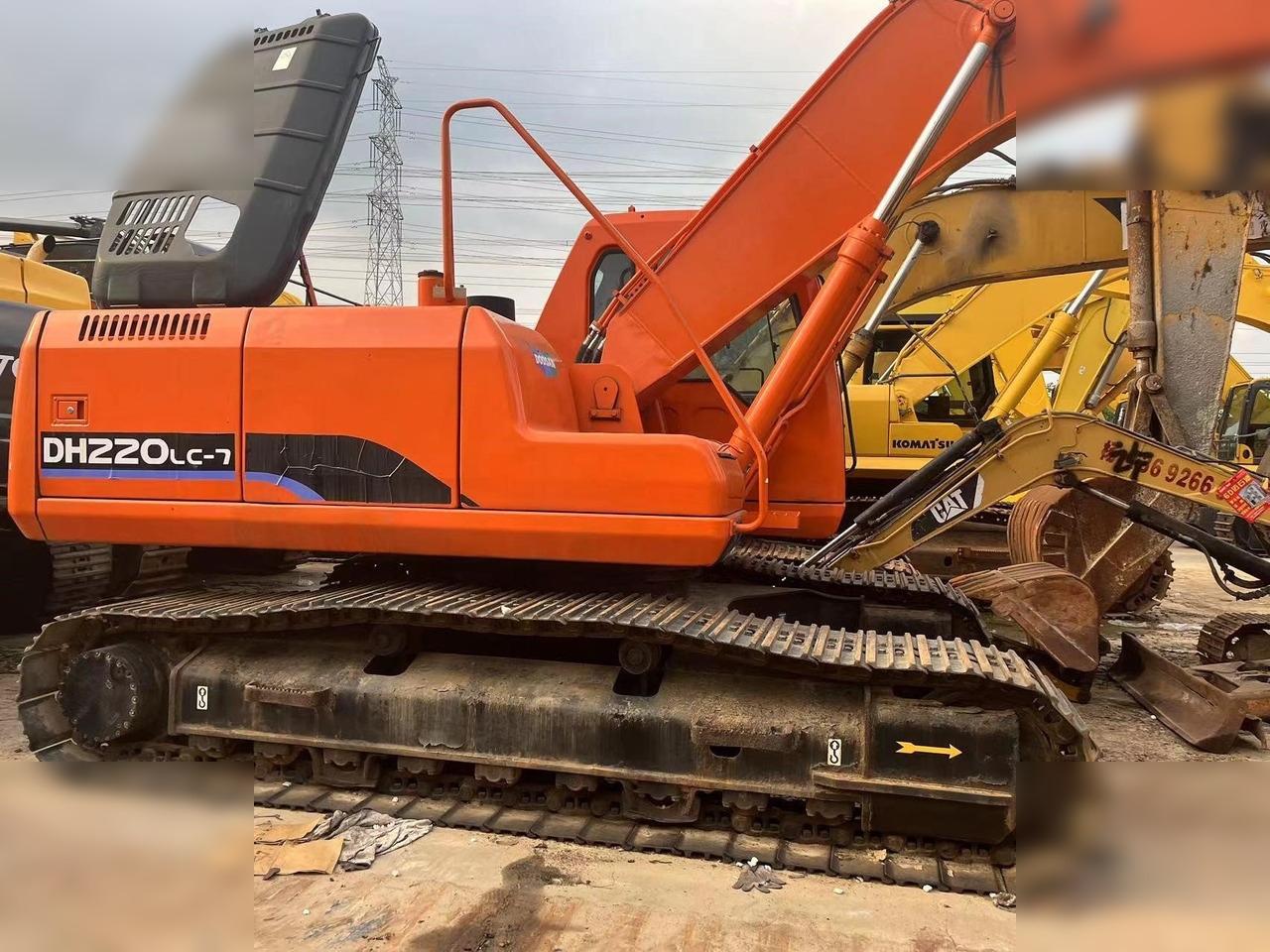 DOOSAN DH220 LC-7 - Paletli ekskavatör: fotoğraf 4 DOOSAN DH220 LC-7 - Paletli ekskavatör: fotoğraf 4