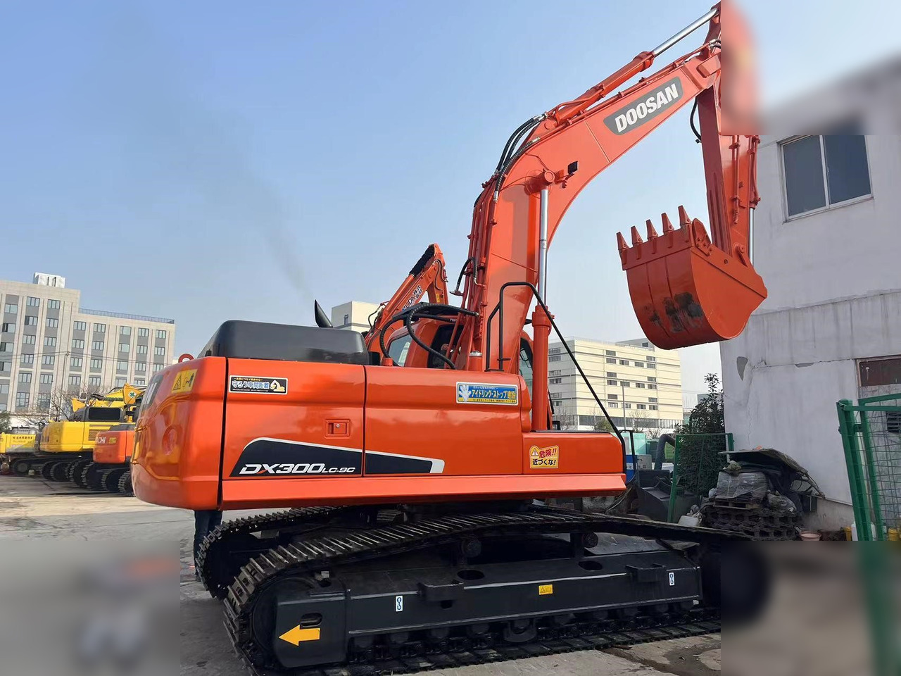 DOOSAN DX300 LC-9C - Paletli ekskavatör: fotoğraf 4 DOOSAN DX300 LC-9C - Paletli ekskavatör: fotoğraf 4