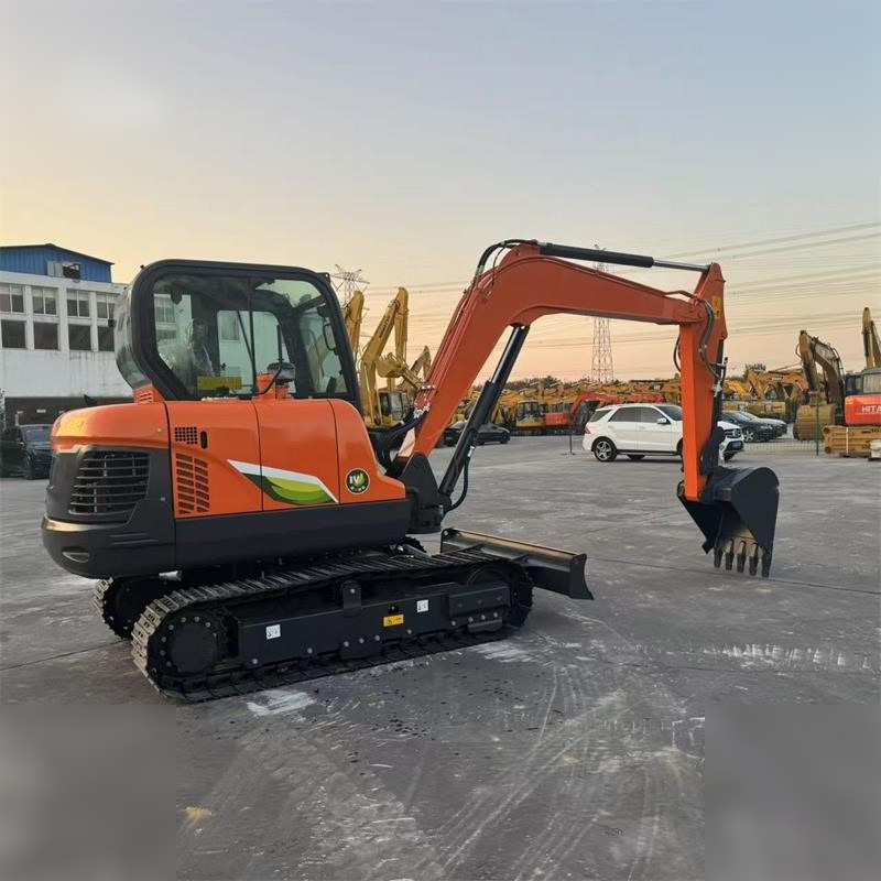 DOOSAN DX60E-10N - Paletli ekskavatör: fotoğraf 4 DOOSAN DX60E-10N - Paletli ekskavatör: fotoğraf 4