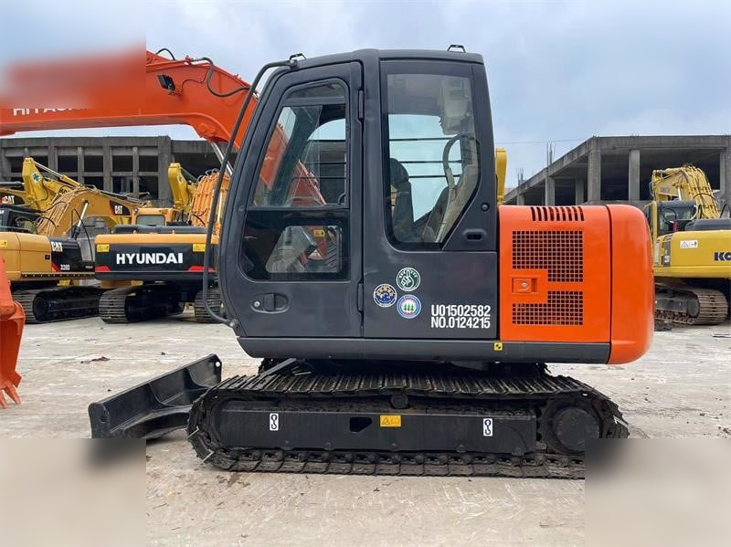 HITACHI ZX60 - Paletli ekskavatör: fotoğraf 4 HITACHI ZX60 - Paletli ekskavatör: fotoğraf 4