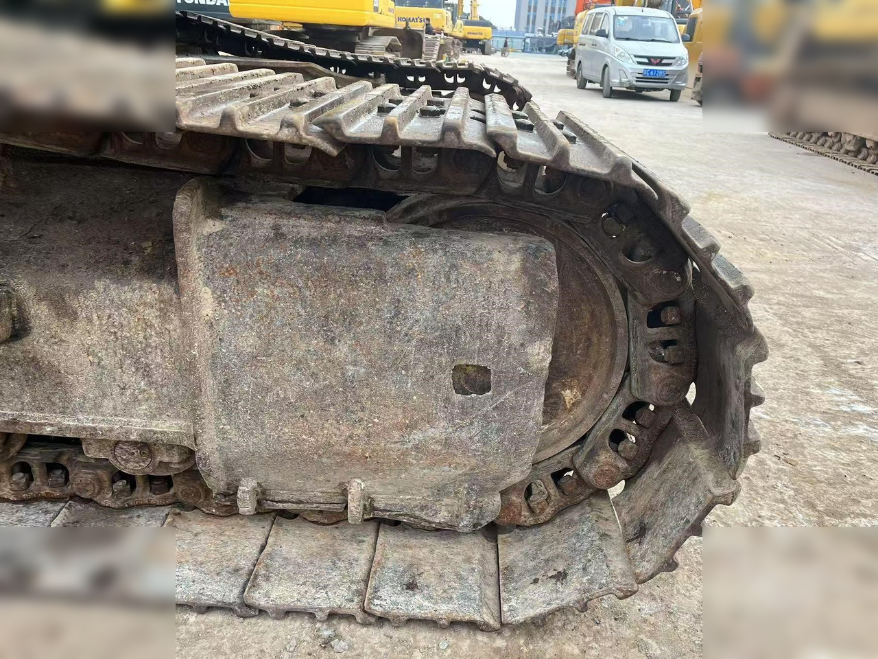Paletli ekskavatör HYUNDAI ROBEX 220 LC-9S: fotoğraf 6
