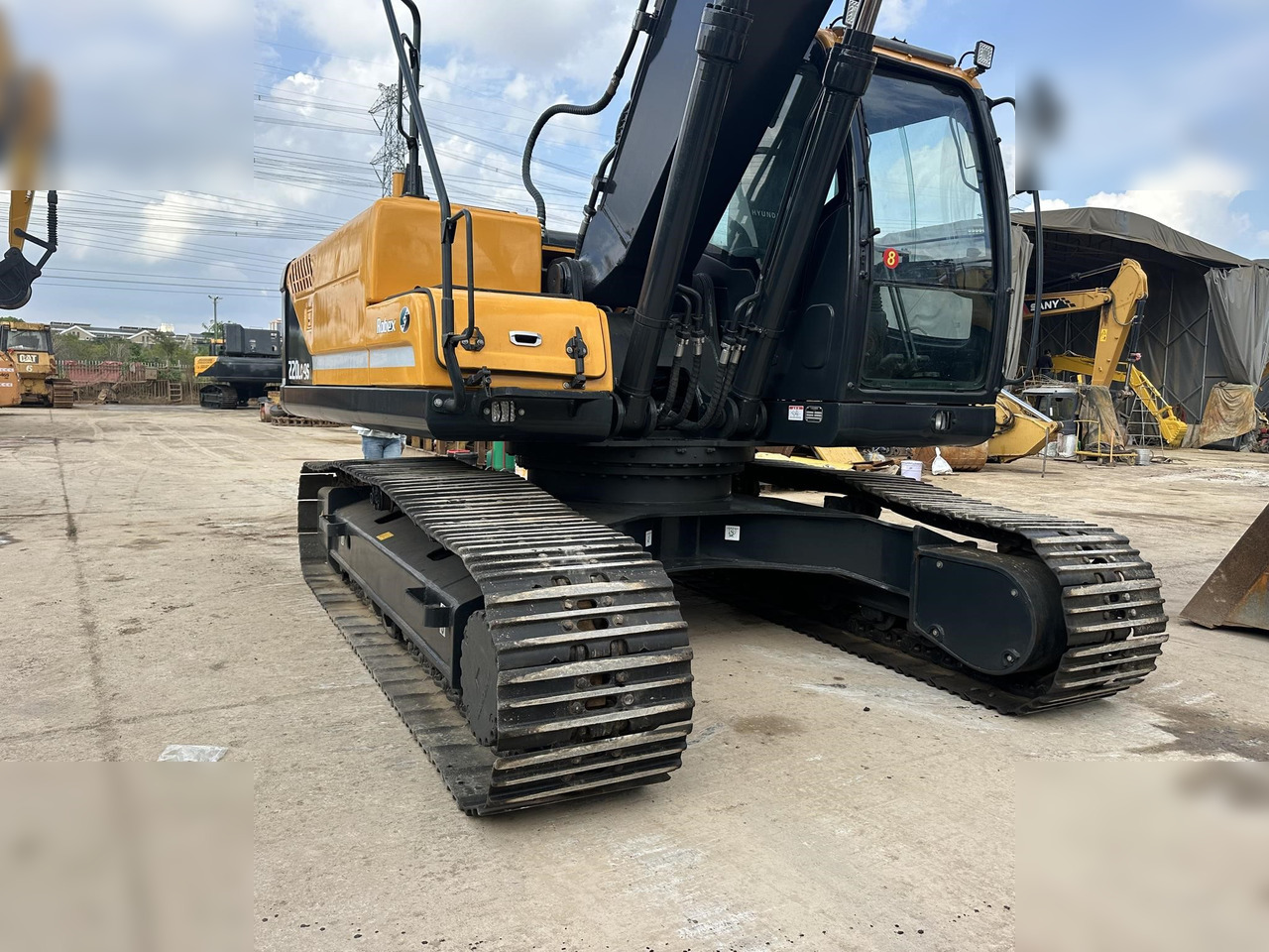 HYUNDAI ROBEX 220 LC-9S - Paletli ekskavatör: fotoğraf 3 HYUNDAI ROBEX 220 LC-9S - Paletli ekskavatör: fotoğraf 3