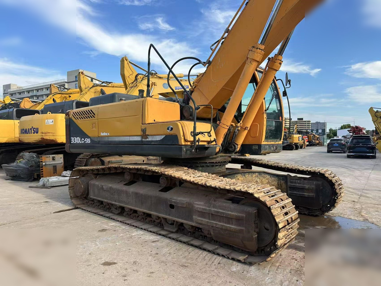 HYUNDAI ROBEX 330 LC-9S - Paletli ekskavatör: fotoğraf 4 HYUNDAI ROBEX 330 LC-9S - Paletli ekskavatör: fotoğraf 4