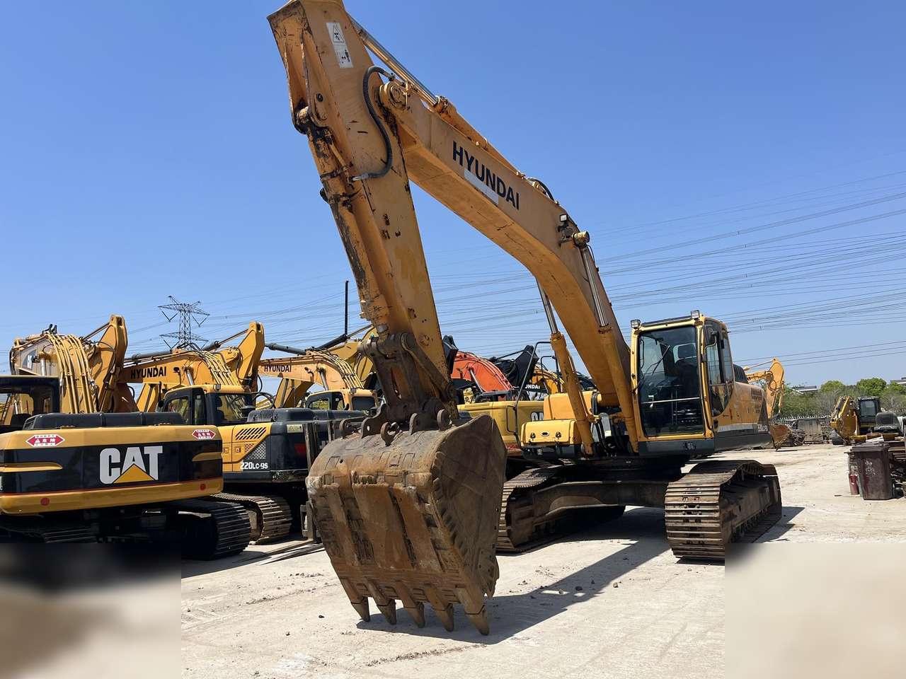 HYUNDAI ROBEX 330 LC-9S - Paletli ekskavatör: fotoğraf 3 HYUNDAI ROBEX 330 LC-9S - Paletli ekskavatör: fotoğraf 3