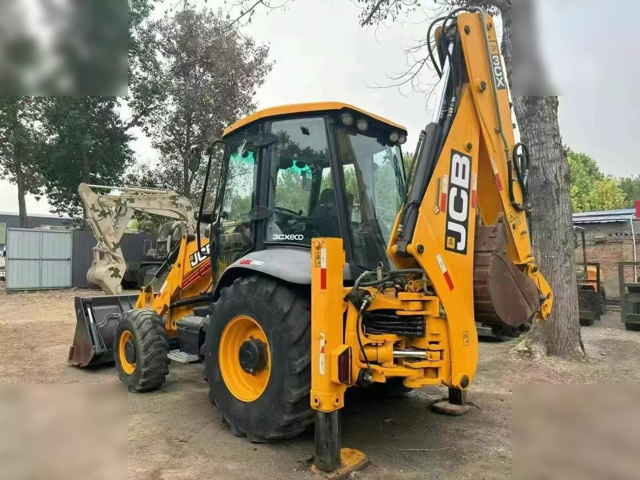 JCB 3CX - Iş makinesi: fotoğraf 3 JCB 3CX - Iş makinesi: fotoğraf 3
