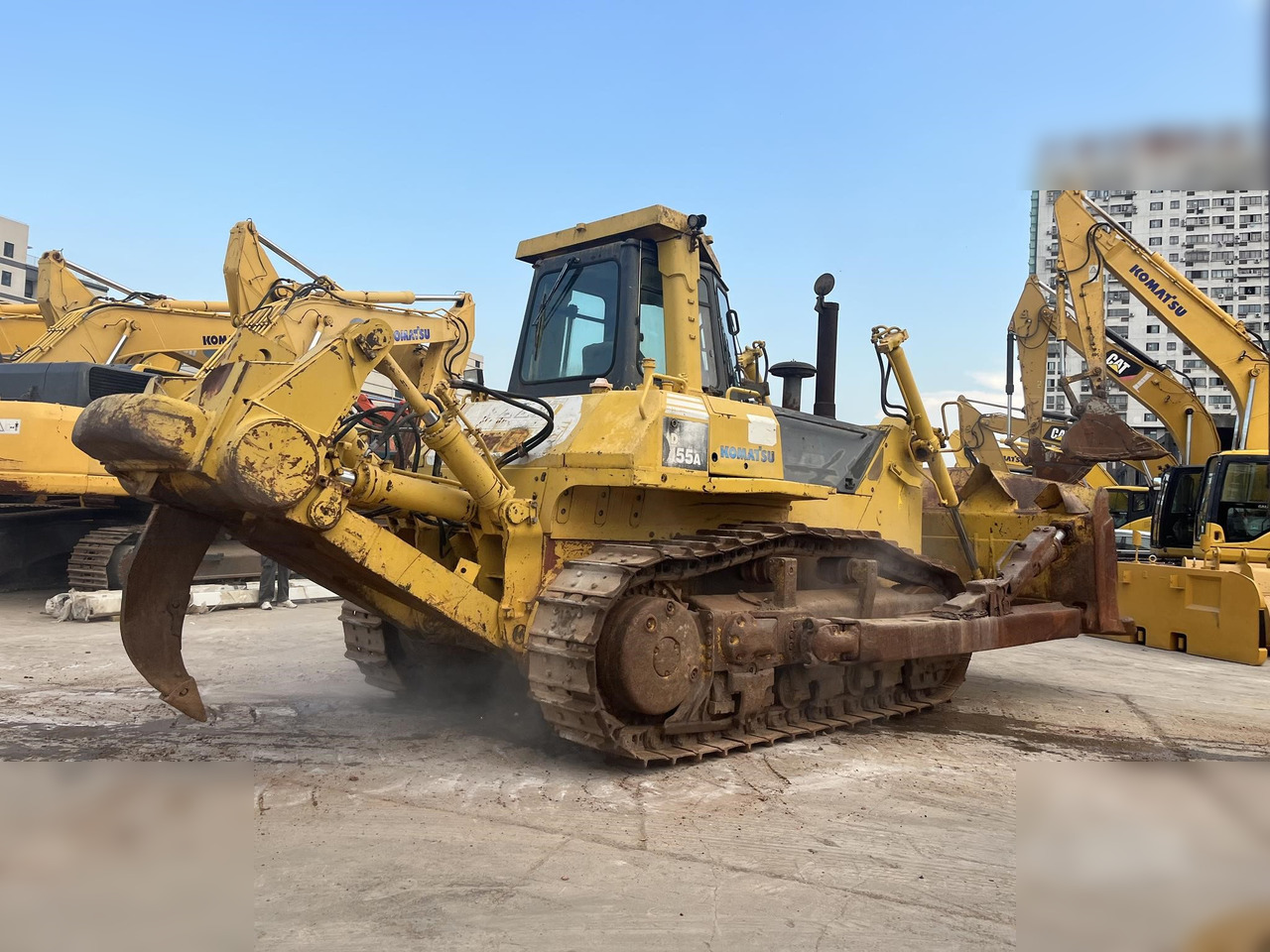 KOMATSU D155A-5 - Buldozer: fotoğraf 2 KOMATSU D155A-5 - Buldozer: fotoğraf 2
