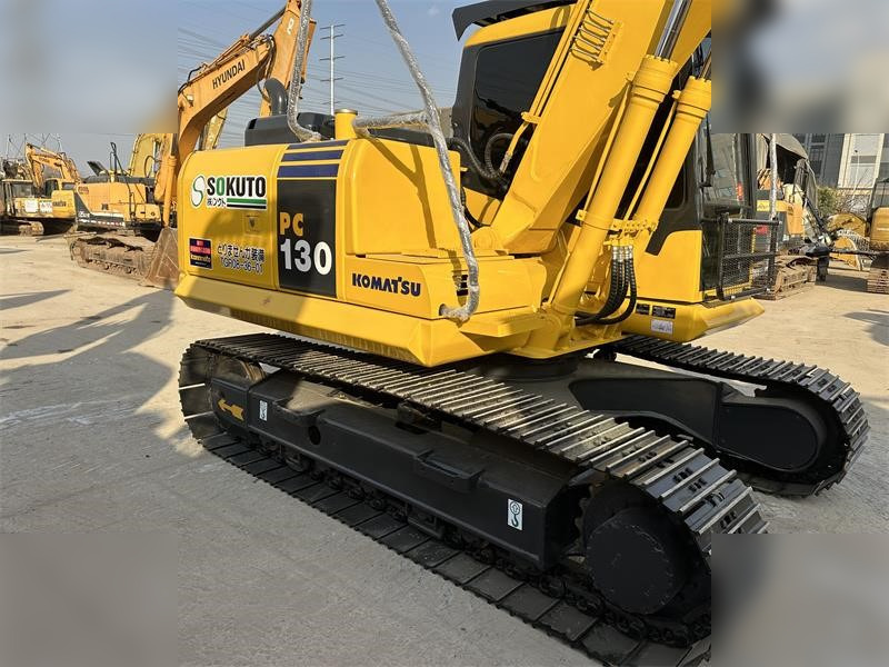 KOMATSU PC130-7 - Paletli ekskavatör: fotoğraf 5 KOMATSU PC130-7 - Paletli ekskavatör: fotoğraf 5