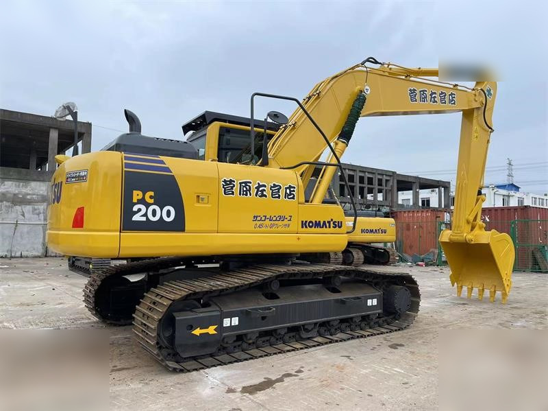 KOMATSU PC200-8N1 - Paletli ekskavatör: fotoğraf 2 KOMATSU PC200-8N1 - Paletli ekskavatör: fotoğraf 2