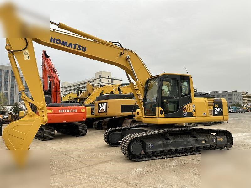 KOMATSU PC240 LC-8 - Paletli ekskavatör: fotoğraf 4 KOMATSU PC240 LC-8 - Paletli ekskavatör: fotoğraf 4