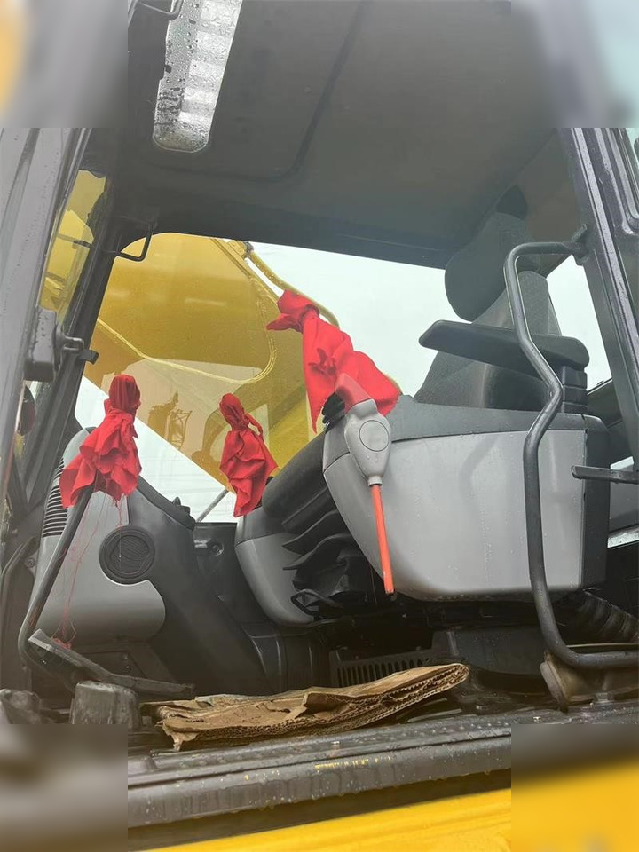 KOMATSU PC450-8 - Paletli ekskavatör: fotoğraf 5 KOMATSU PC450-8 - Paletli ekskavatör: fotoğraf 5