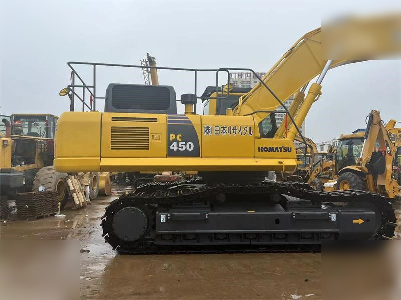 KOMATSU PC450-8 - Paletli ekskavatör: fotoğraf 2 KOMATSU PC450-8 - Paletli ekskavatör: fotoğraf 2