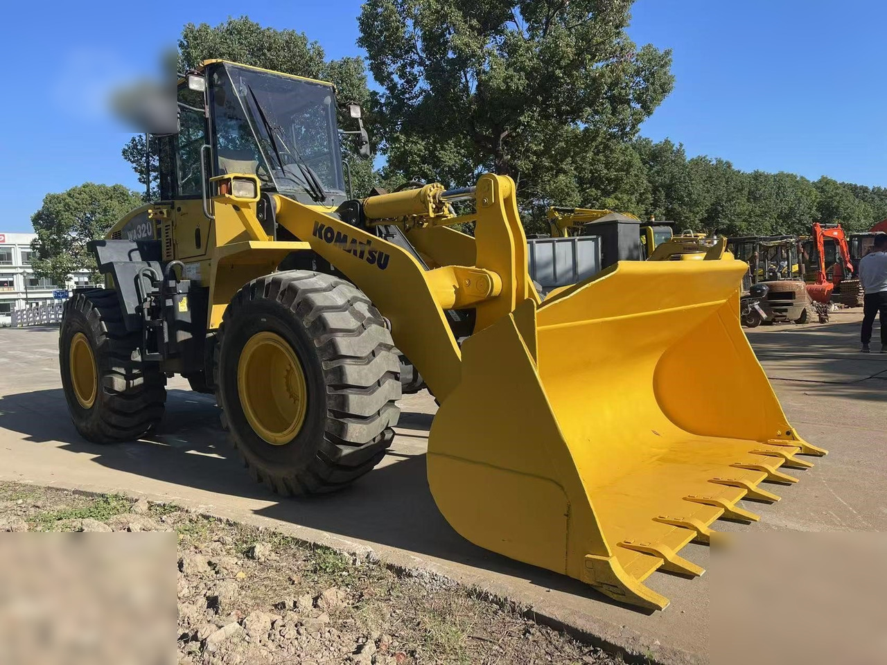 KOMATSU WA320-5 - Tekerlekli yükleyici: fotoğraf 2 KOMATSU WA320-5 - Tekerlekli yükleyici: fotoğraf 2