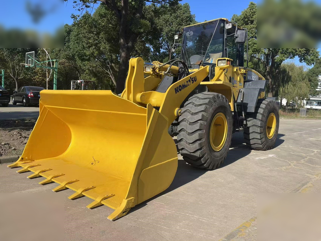KOMATSU WA320-5 - Tekerlekli yükleyici: fotoğraf 4 KOMATSU WA320-5 - Tekerlekli yükleyici: fotoğraf 4