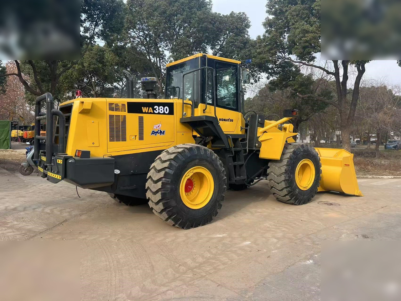 KOMATSU WA380-6 - Tekerlekli yükleyici: fotoğraf 1 KOMATSU WA380-6 - Tekerlekli yükleyici: fotoğraf 1