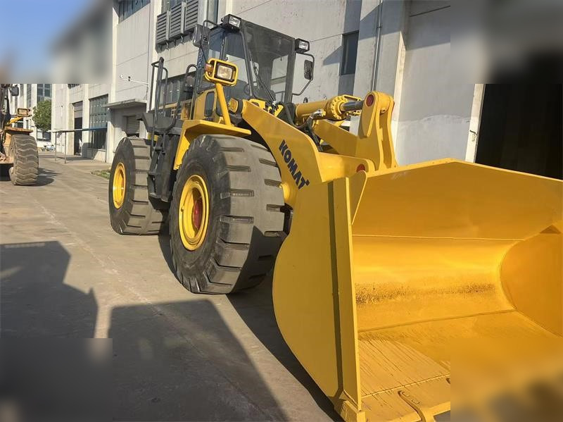 KOMATSU WA470-3 - Tekerlekli yükleyici: fotoğraf 5 KOMATSU WA470-3 - Tekerlekli yükleyici: fotoğraf 5