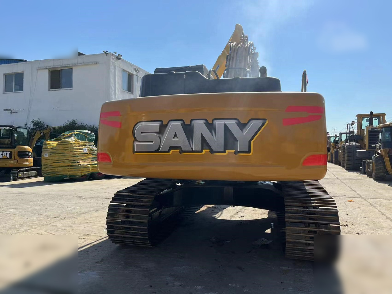 SANY SY215C - Paletli ekskavatör: fotoğraf 3 SANY SY215C - Paletli ekskavatör: fotoğraf 3