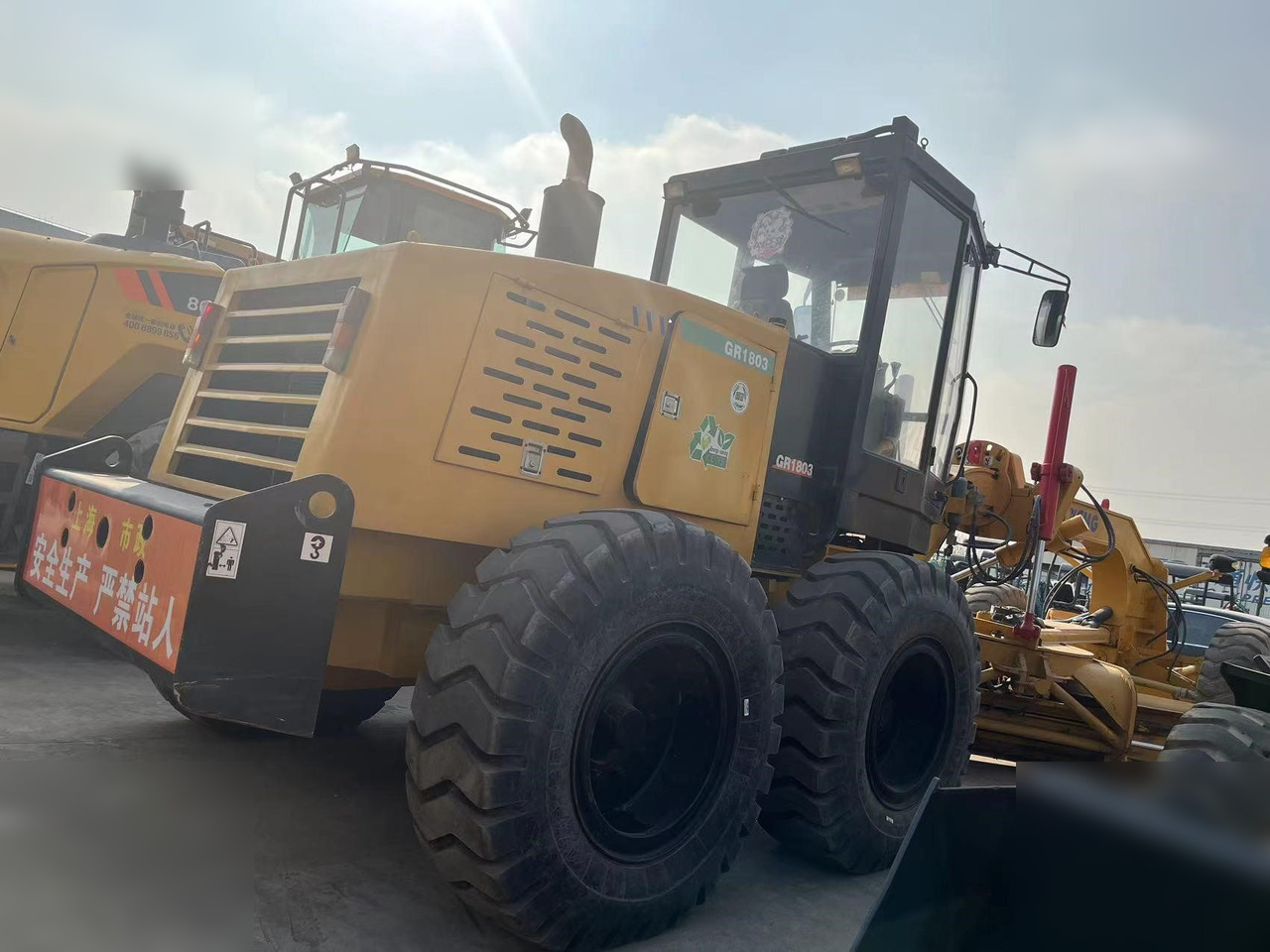 XCMG GR1803 - Greyder: fotoğraf 1 XCMG GR1803 - Greyder: fotoğraf 1