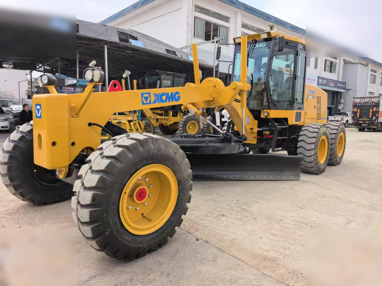 XCMG GR2153 - Greyder: fotoğraf 1 XCMG GR2153 - Greyder: fotoğraf 1