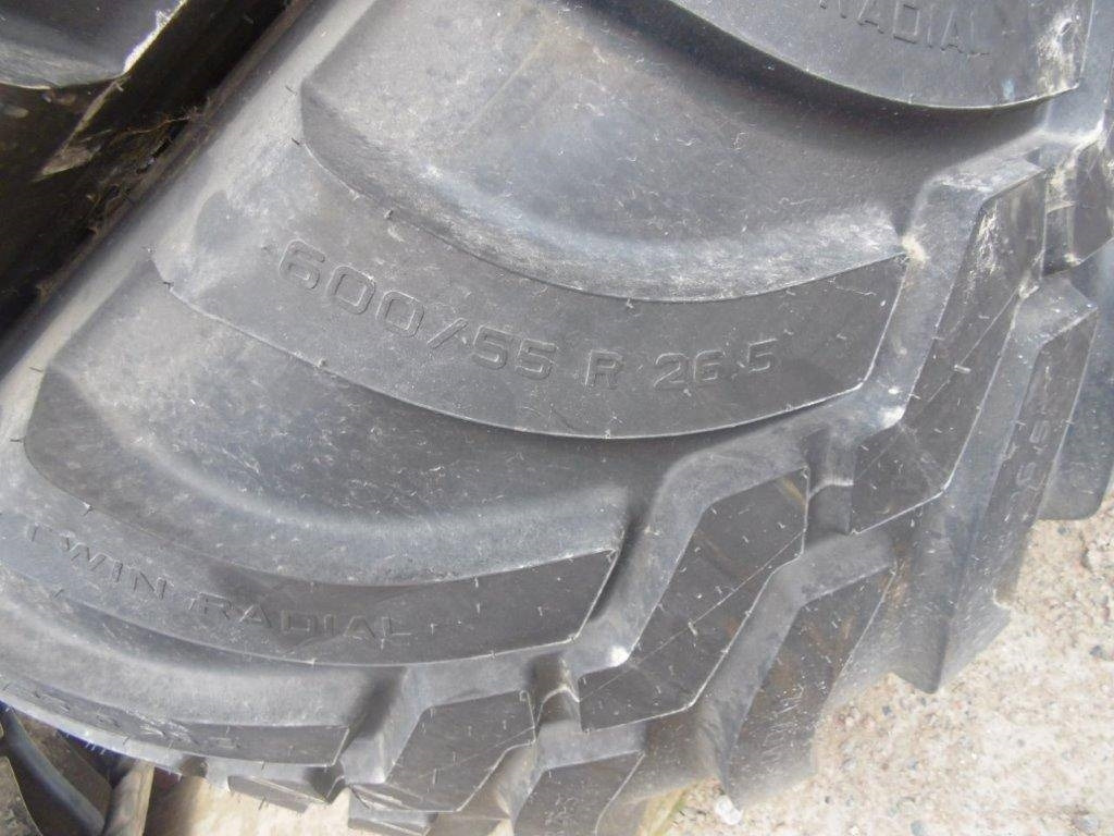 Trelleborg Twin 4 st fabriksnya 600-55/26,5 - Lastik - İş makinaları: fotoğraf 1 Trelleborg Twin 4 st fabriksnya 600-55/26,5 - Lastik - İş makinaları: fotoğraf 1