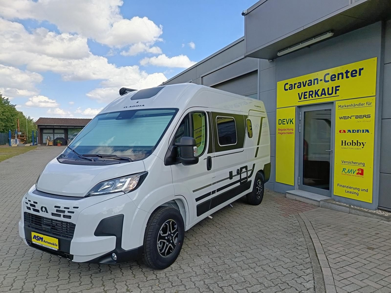 Adria Twin ALL-IN 540 SP*AUTOMATIK*SAFETY*STYLE*SOFORT - Camper van: fotoğraf 3 Adria Twin ALL-IN 540 SP*AUTOMATIK*SAFETY*STYLE*SOFORT - Camper van: fotoğraf 3