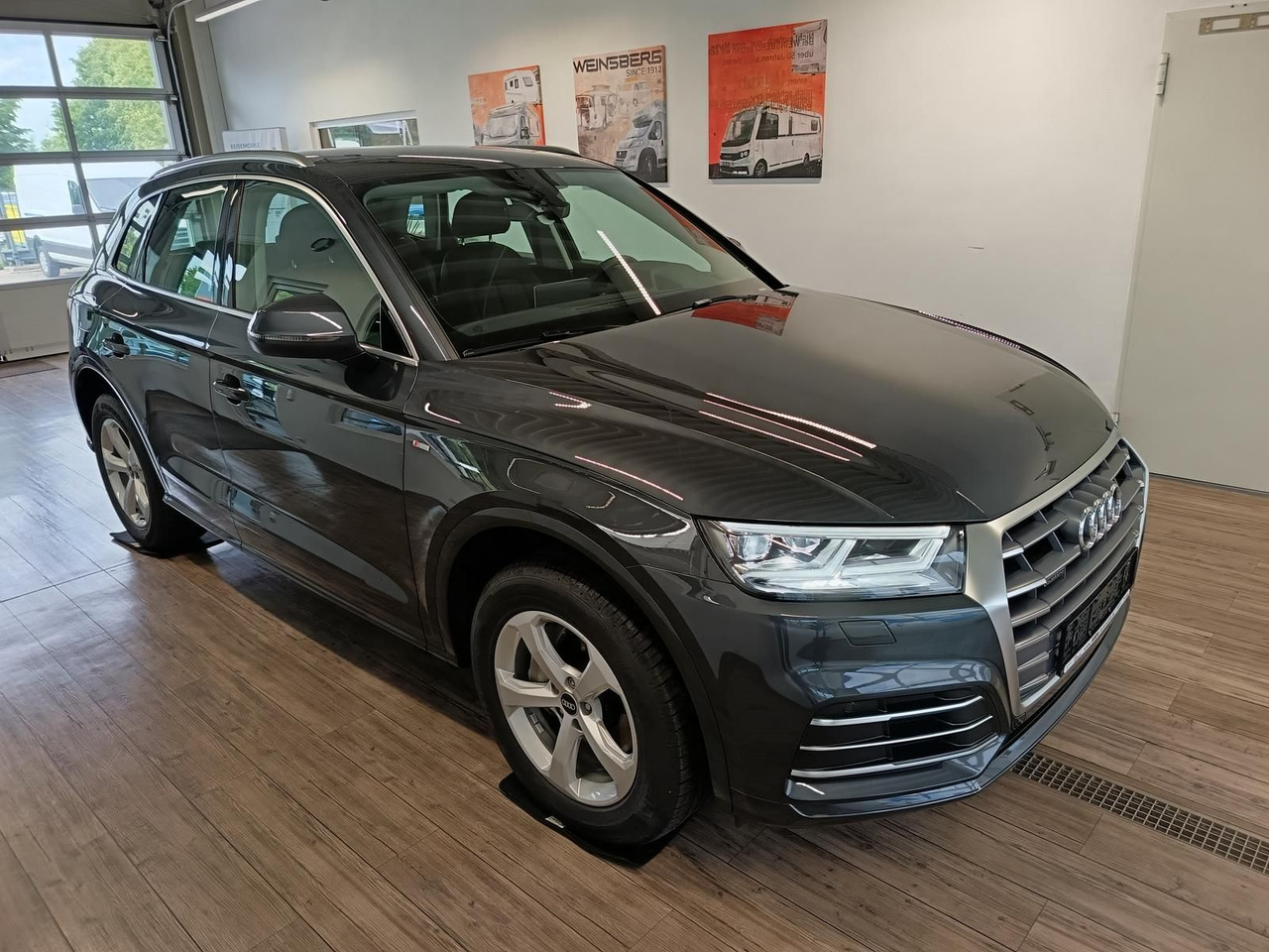Audi Q5 40 TDI Quattro S-Line*AHK*NAVI*LED*R-KAM*DAB* - SUV: fotoğraf 3 Audi Q5 40 TDI Quattro S-Line*AHK*NAVI*LED*R-KAM*DAB* - SUV: fotoğraf 3