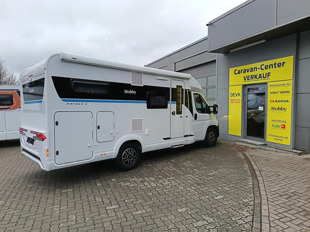 Hobby Ontour C680 GE*AUTOMATIK*LITHIUM*MARKISE*SOFORT* - Semi entegre karavan: fotoğraf 5 Hobby Ontour C680 GE*AUTOMATIK*LITHIUM*MARKISE*SOFORT* - Semi entegre karavan: fotoğraf 5
