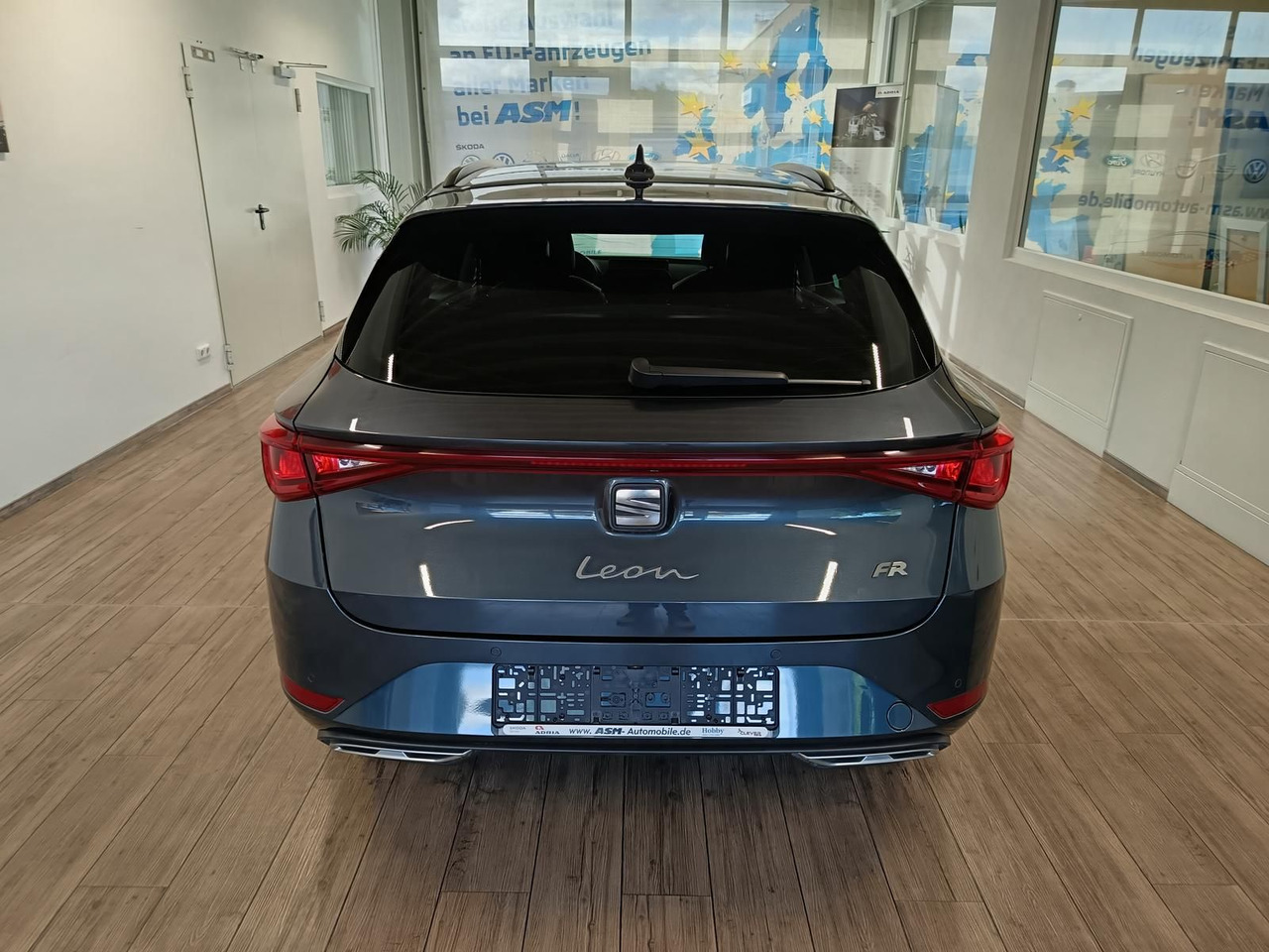 Seat Leon Sportstourer 1,5TSI FR*NAVI*LED*SOUND*R-KAM - Station wagon: fotoğraf 5 Seat Leon Sportstourer 1,5TSI FR*NAVI*LED*SOUND*R-KAM - Station wagon: fotoğraf 5