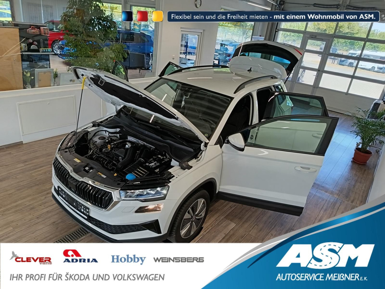 Skoda Karoq Style 1,5TSI DSG*AHK-VORBER*NAVI*LED*R-KAM - SUV: fotoğraf 1 Skoda Karoq Style 1,5TSI DSG*AHK-VORBER*NAVI*LED*R-KAM - SUV: fotoğraf 1