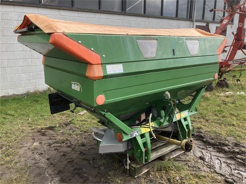 Amazone ZA-M 3000 - Gübresi serpme makinesi: fotoğraf 2 Amazone ZA-M 3000 - Gübresi serpme makinesi: fotoğraf 2