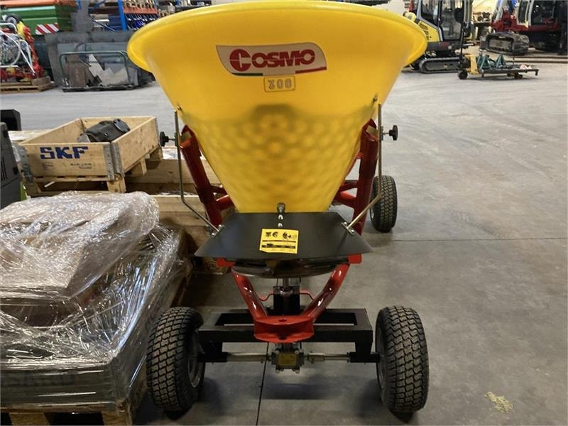 - - - Cosmo SPL300 - Kum serme makinesi - Atık toplama taşıt/ Özel amaçlı taşıt: fotoğraf 2 - - - Cosmo SPL300 - Kum serme makinesi - Atık toplama taşıt/ Özel amaçlı taşıt: fotoğraf 2