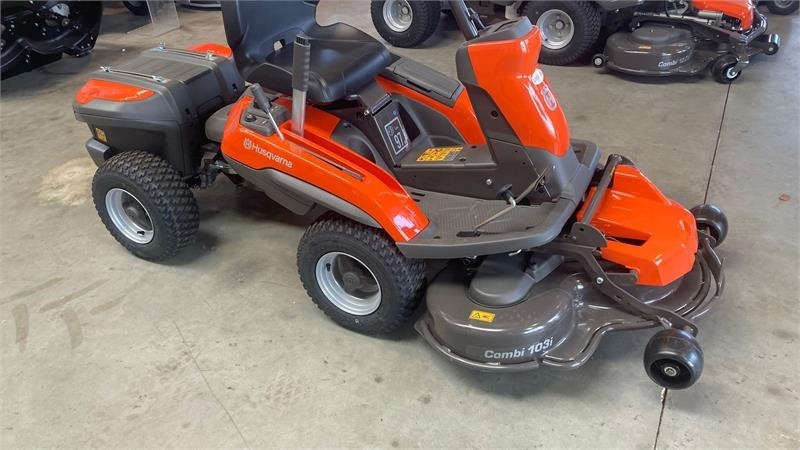 Husqvarna R200IX AWD Elektrisk - Çim biçme makinesi: fotoğraf 1 Husqvarna R200IX AWD Elektrisk - Çim biçme makinesi: fotoğraf 1