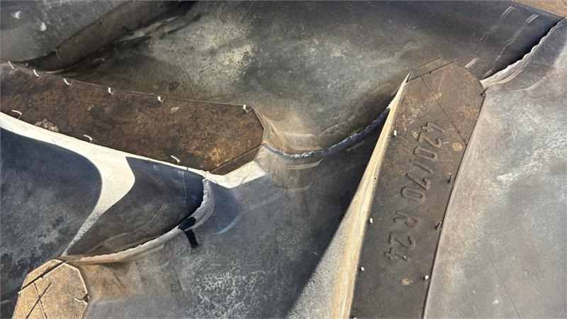 Mitas 420/70-24  - Lastik - Atık toplama taşıt/ Özel amaçlı taşıt: fotoğraf 3 Mitas 420/70-24  - Lastik - Atık toplama taşıt/ Özel amaçlı taşıt: fotoğraf 3