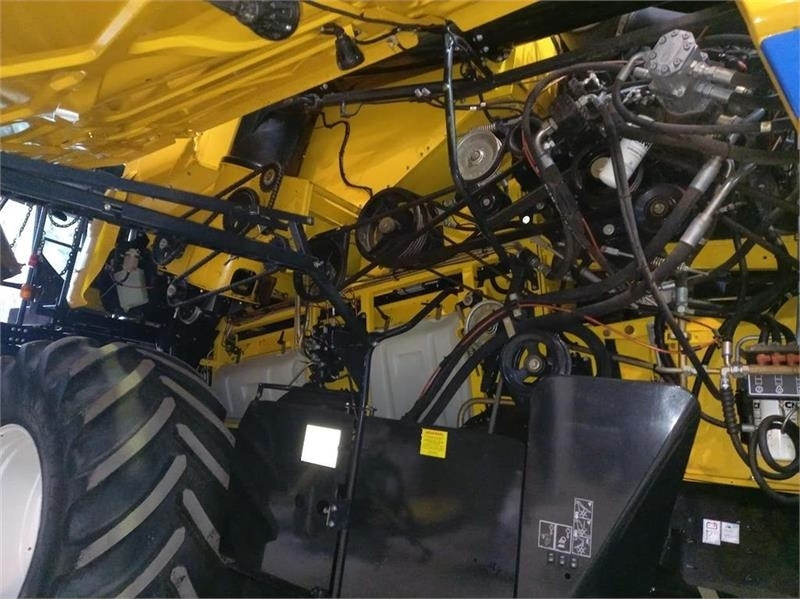Biçerdöver New Holland CR9.80: fotoğraf 6