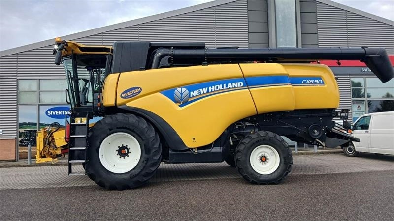 New Holland CX8.90 SLH  - Biçerdöver: fotoğraf 1 New Holland CX8.90 SLH  - Biçerdöver: fotoğraf 1