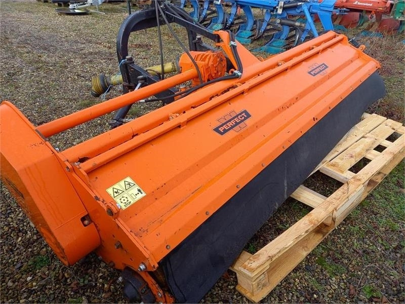 Perfect KT-300 Heavy-Duty. Hy-sideforskydning - Çayır biçme makinesi: fotoğraf 3 Perfect KT-300 Heavy-Duty. Hy-sideforskydning - Çayır biçme makinesi: fotoğraf 3