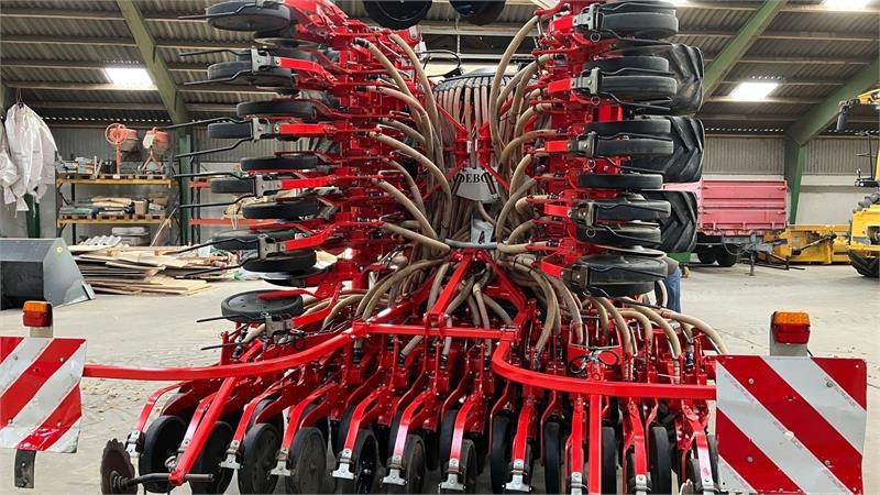 Pöttinger Terrasem C6 Fertilizer - Ekim makinesi: fotoğraf 4 Pöttinger Terrasem C6 Fertilizer - Ekim makinesi: fotoğraf 4