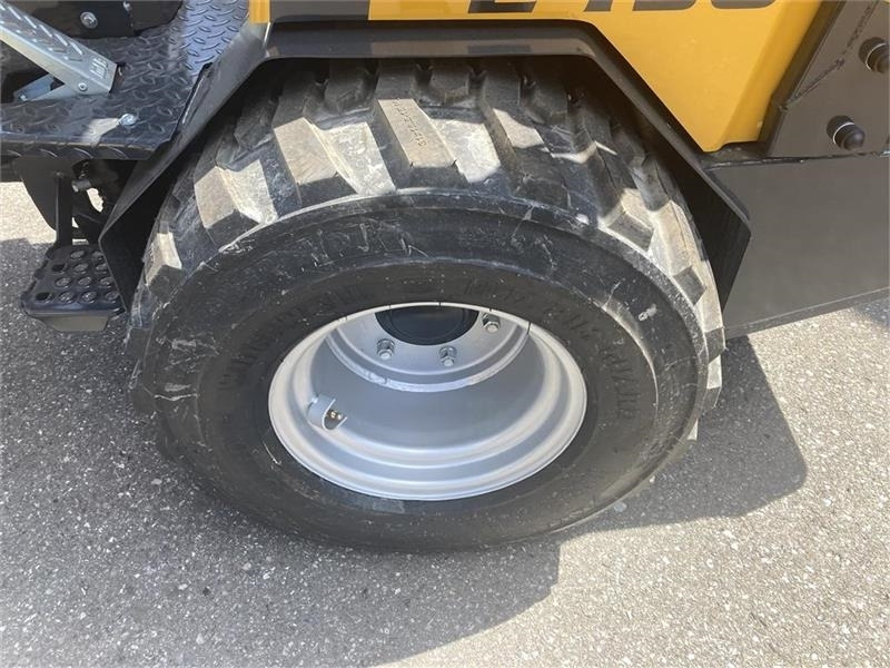 Schäffer 2430 NORDIC HD - Belden kırmalı yükleyici: fotoğraf 5 Schäffer 2430 NORDIC HD - Belden kırmalı yükleyici: fotoğraf 5